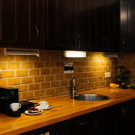 Maya's Flats & 35 - Chlebnicka Street, Old Gdańsk