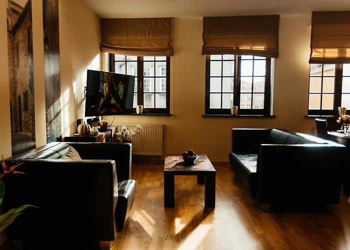 Maya's Flats & 35 - Chlebnicka Street, Old