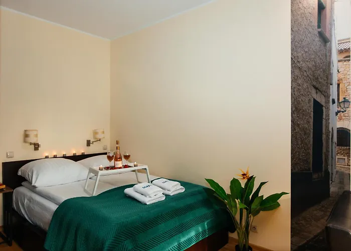 Apartamento Maya's Flats & 35 - Chlebnicka Street, Old Gdańsk