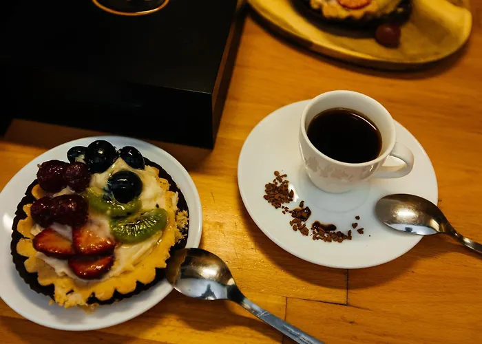 Maya's Flats & 35 - Chlebnicka Street, Old *